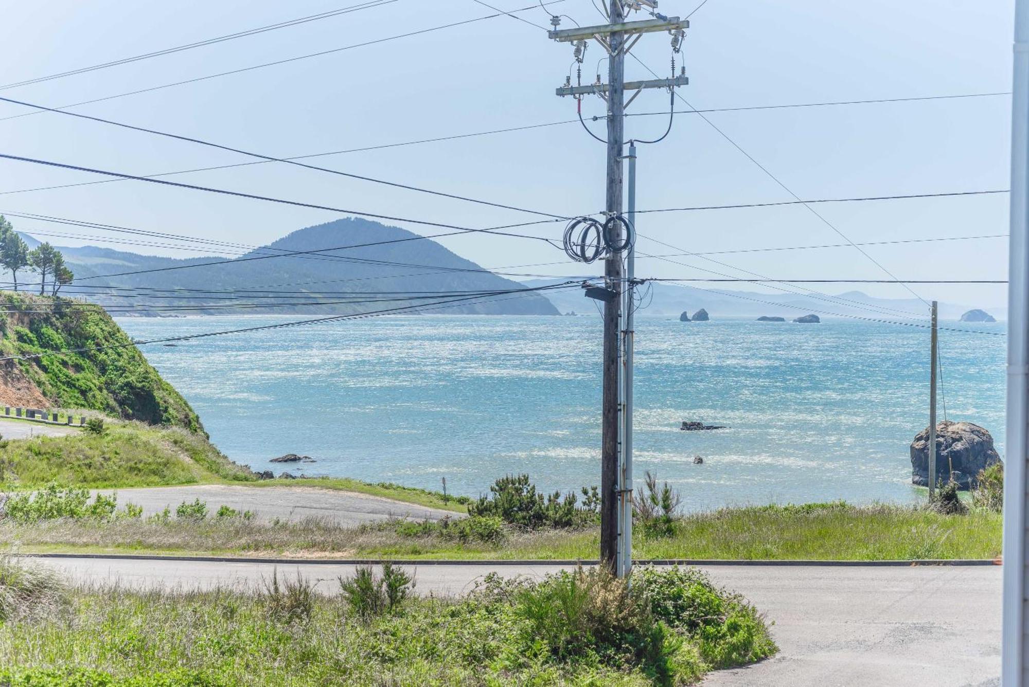 #Stayinmydistrict Oceanview Studio Loft Port Orford Buitenkant foto