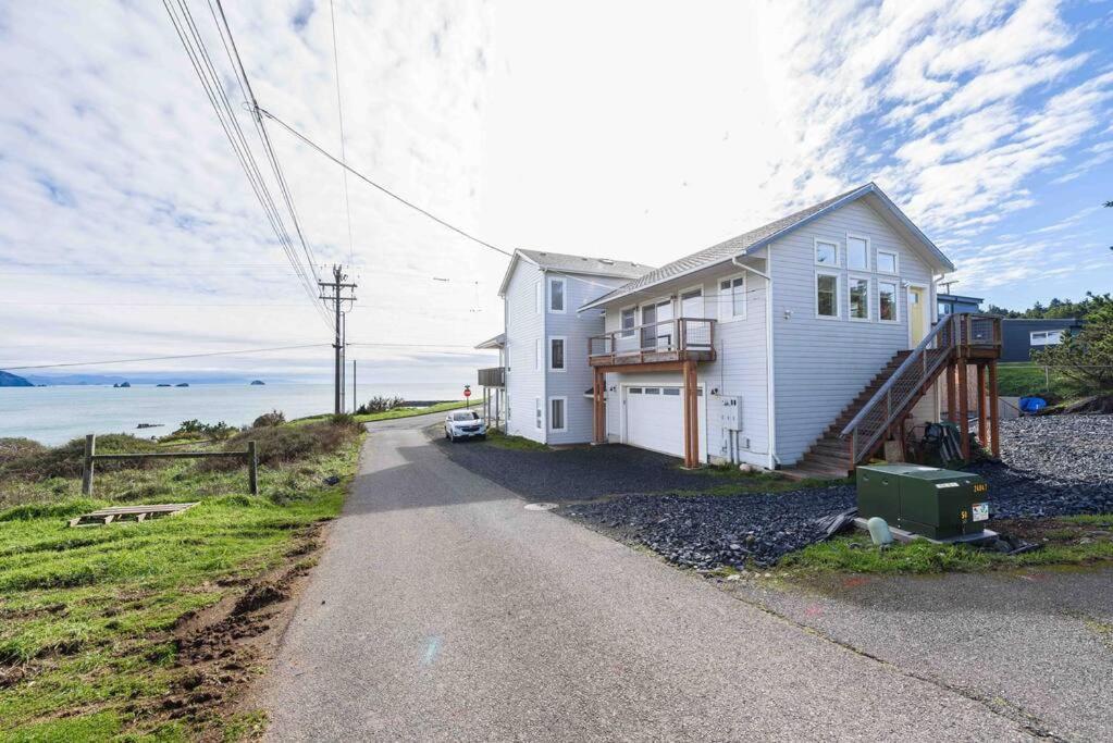 #Stayinmydistrict Oceanview Studio Loft Port Orford Buitenkant foto